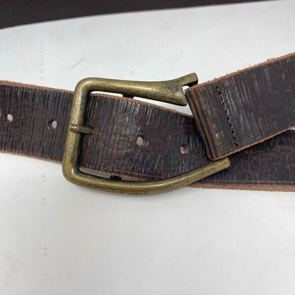 Streets Ahead Leather belt with slanted buckle Made in Italy Sz S main image 2